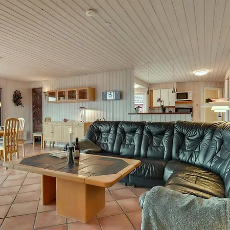 Henrijette - 200m From The Sea By Interhome *