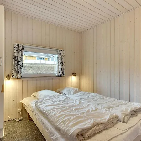 Henrijette - 200m From The Sea By Interhome Sjolund