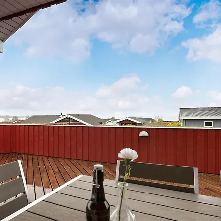 Henrijette - 200m From The Sea By Interhome